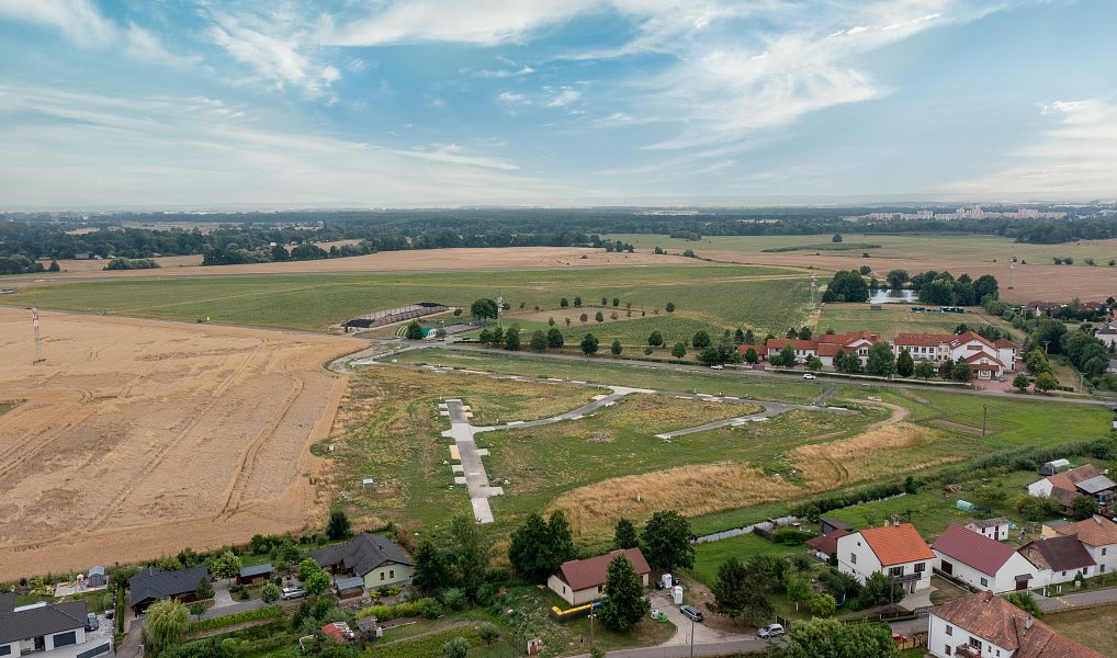 Prodej stavebního pozemku 1 152 m², Ráby – náhled fotky 7