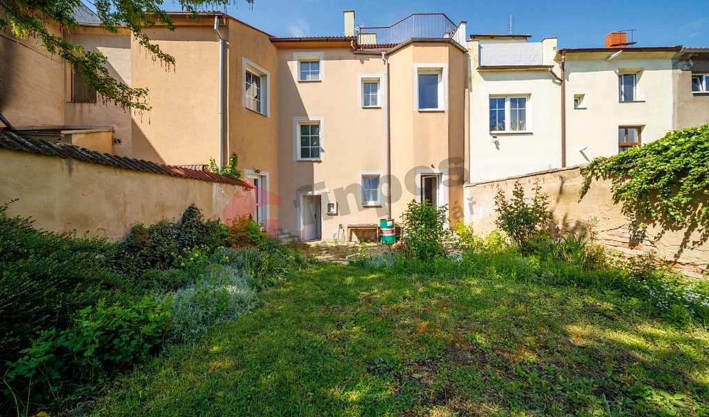 Prodej nájemního domu, činžáku 318 m², Louny – náhled fotky 9
