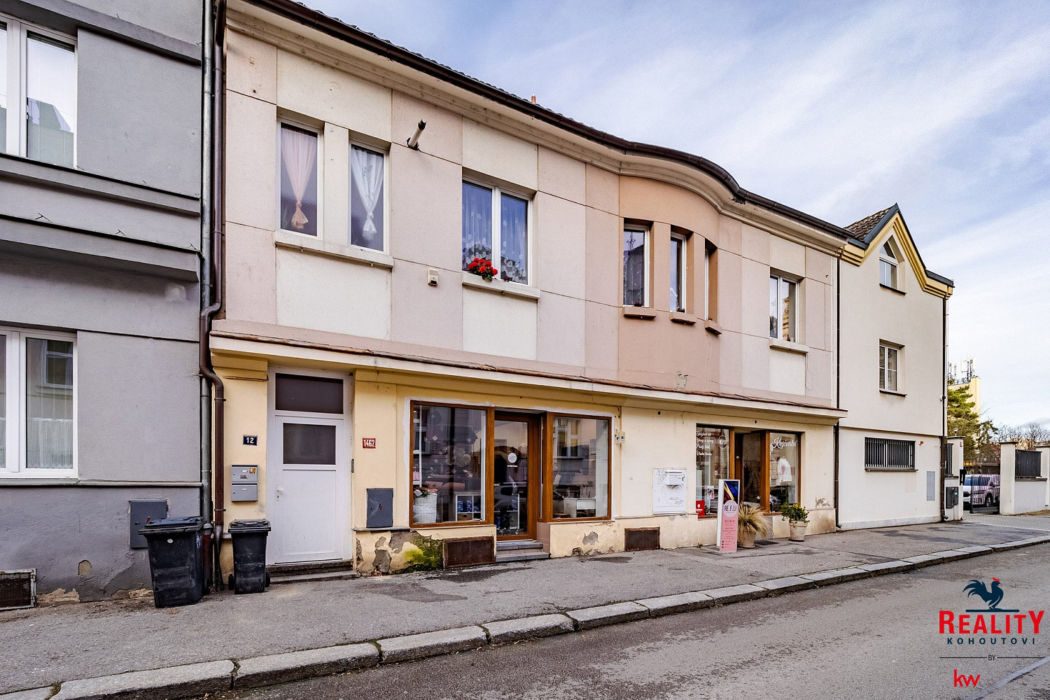 Prodej nájemního domu, činžáku 492 m²