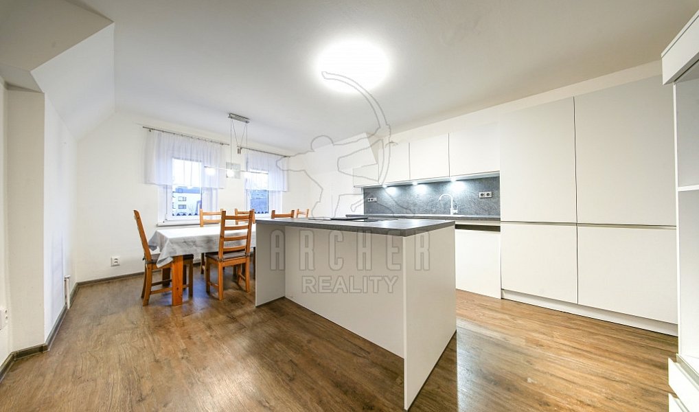 Prodej domu 324 m² s pozemkem 399 m², Praha – náhled fotky 28