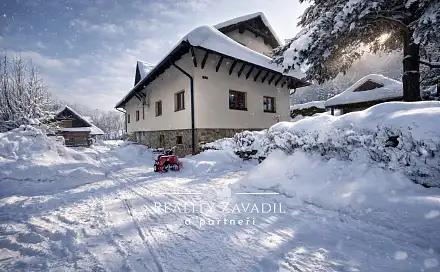 Prodej chaty/chalupy 200 m² s pozemkem 1 244 m², Oščadnica, Slovensko
