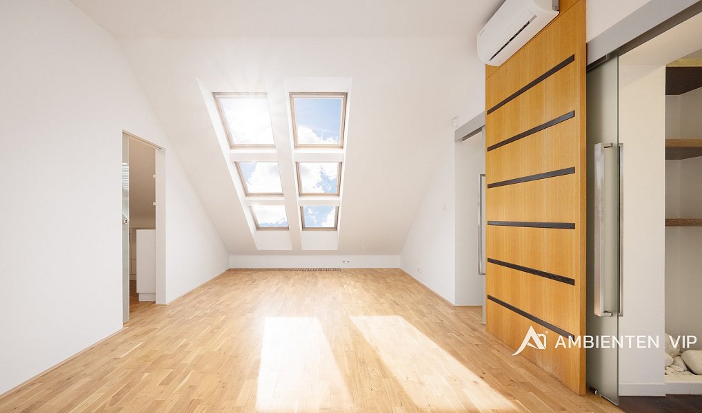 Prodej domu 382 m² s pozemkem 849 m², Moravany – náhled fotky 31