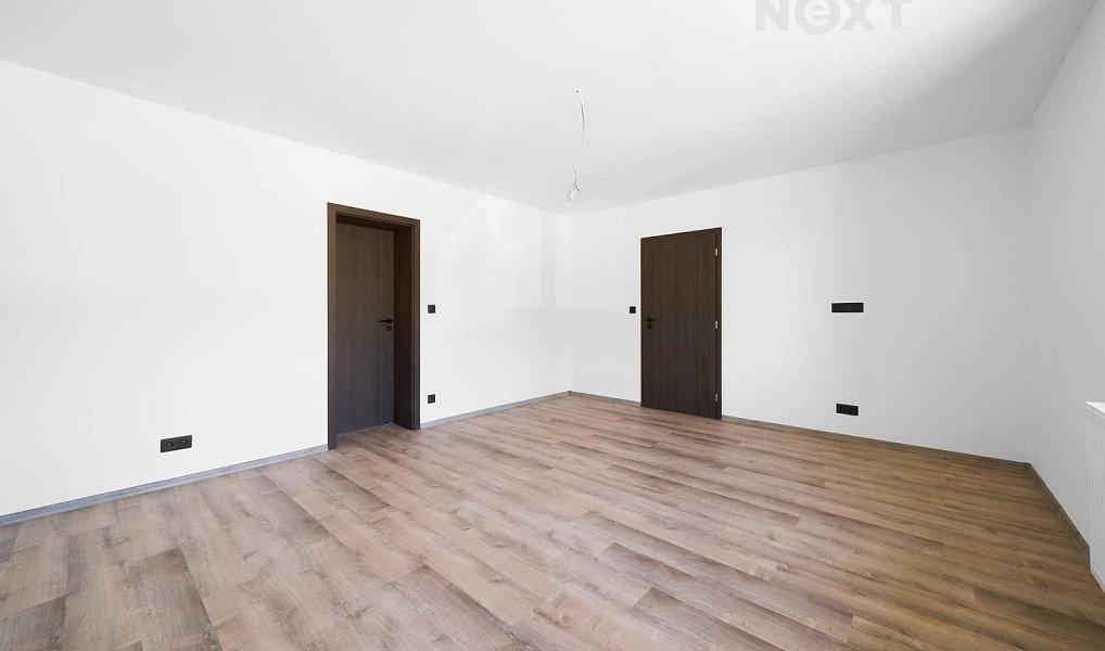 Prodej domu 164 m² s pozemkem 375 m², Srch – náhled fotky 24