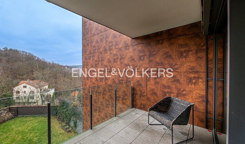 Pronájem bytu 4+kk 118 m², Praha – náhled fotky 3