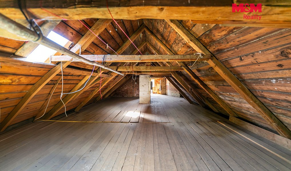 Prodej domu 96 m² s pozemkem 2 264 m², Manětín – náhled fotky 15
