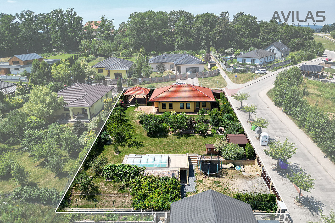 Prodej domu 125 m² s pozemkem 1 211 m² – fotografie 2