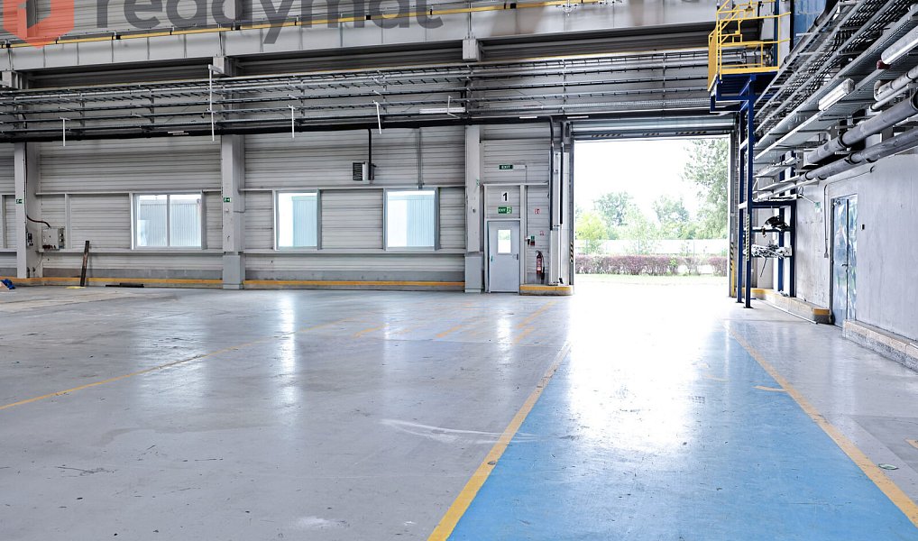 Pronájem skladovacích prostor 1 200 m², Hodonín – náhled fotky 3