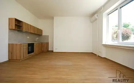 Pronájem bytu 2+kk 44 m²
