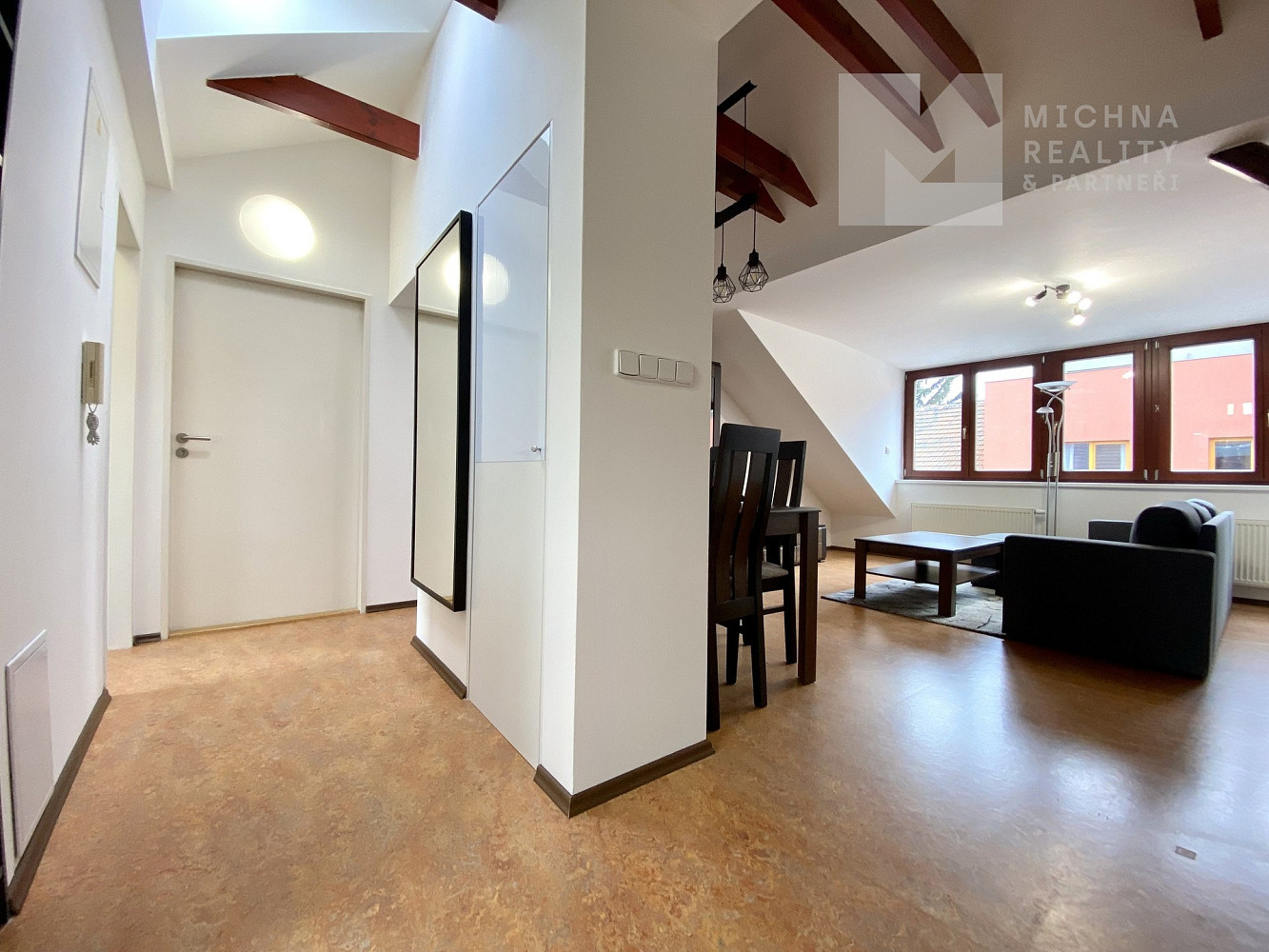 Prodej bytu 2+kk 62 m² – další