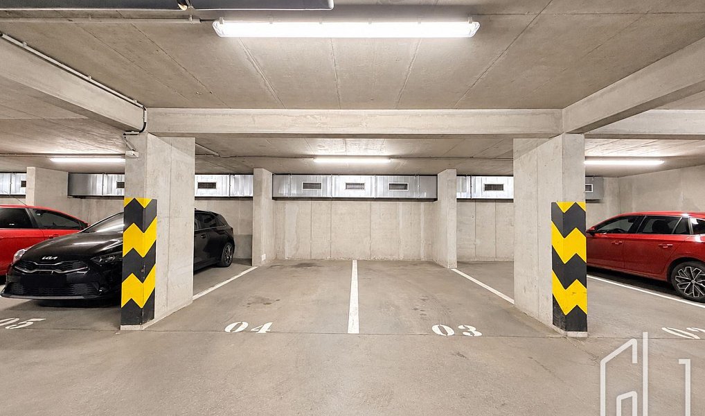 Prodej bytu 3+kk 94 m², Praha – náhled fotky 18