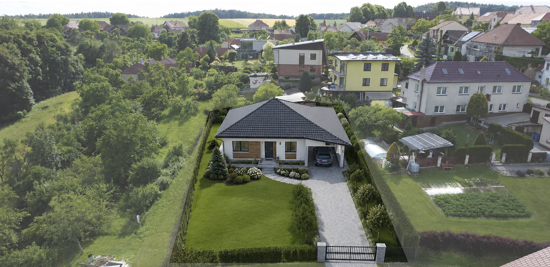 Prodej domu 721 m² s pozemkem 721 m² — photo 2
