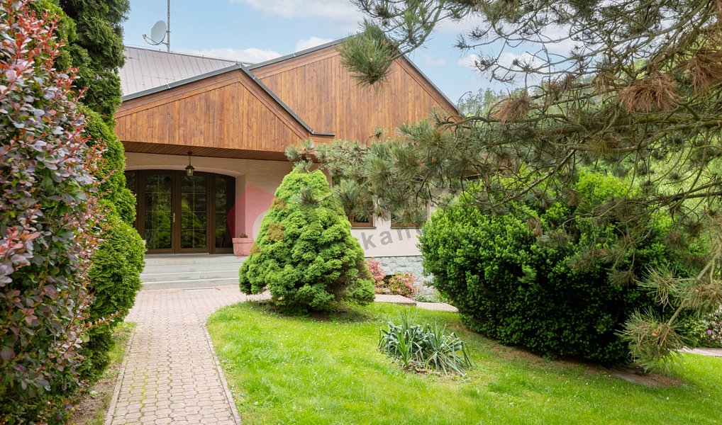 Prodej domu 386 m² s pozemkem 2 480 m², Hvězdonice – náhled fotky 22
