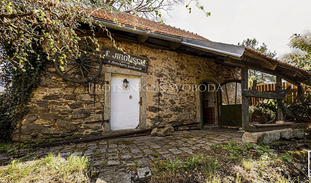 Prodej domu 730 m² s pozemkem 1 260 m², Rohozná – náhled fotky 29