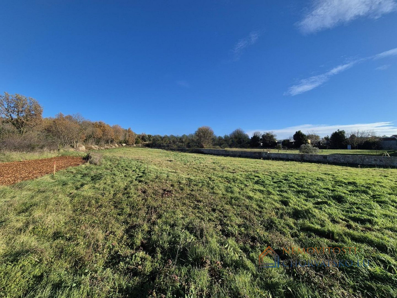 Prodej stavebního pozemku 1 098 m², Marčana