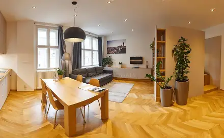 Prodej bytu 1+kk 54 m², Dlouhá, Praha 1 - Staré Město