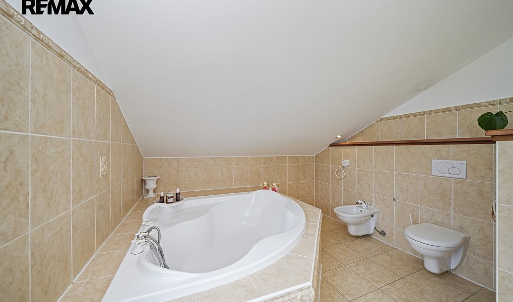 Prodej domu 180 m² s pozemkem 410 m², Kuřim – náhled fotky 21