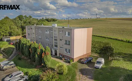 Prodej bytu 3+1 68 m², Zvoleněves, okres Kladno