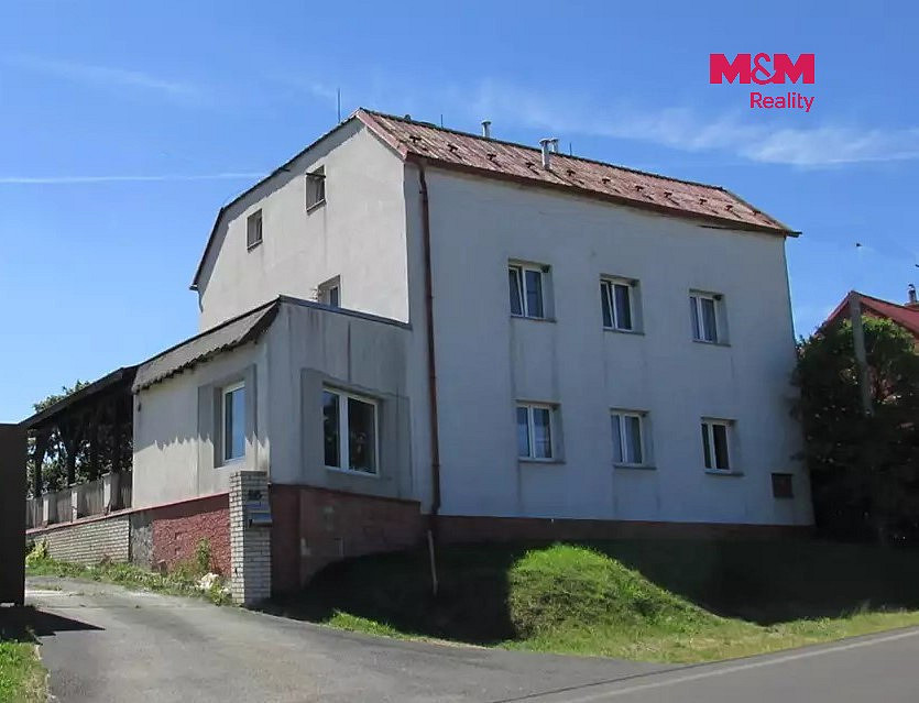 Prodej ubytovacího objektu 253 m² — photo 2