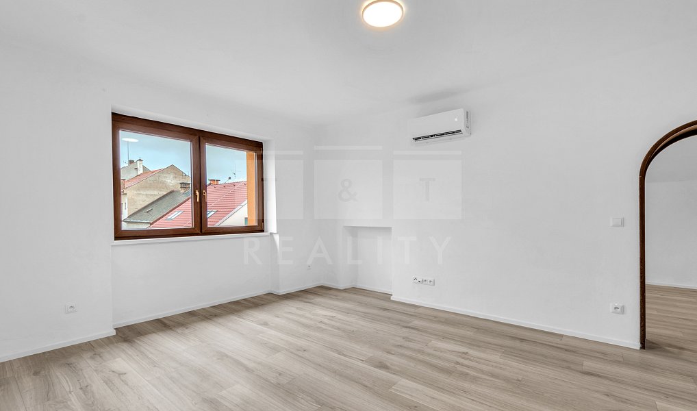 Pronájem bytu 2+1 55 m², Vamberk – náhled fotky 3