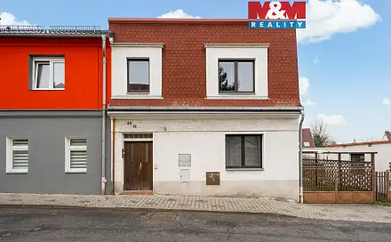 Prodej domu 150 m² s pozemkem 354 m², Dlouhá, Dubí - Bystřice, okres Teplice