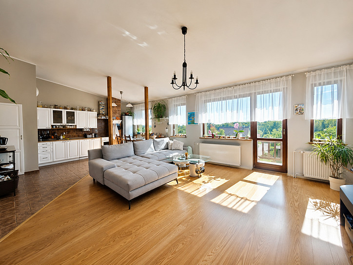 Prodej domu 219 m² s pozemkem 290 m²