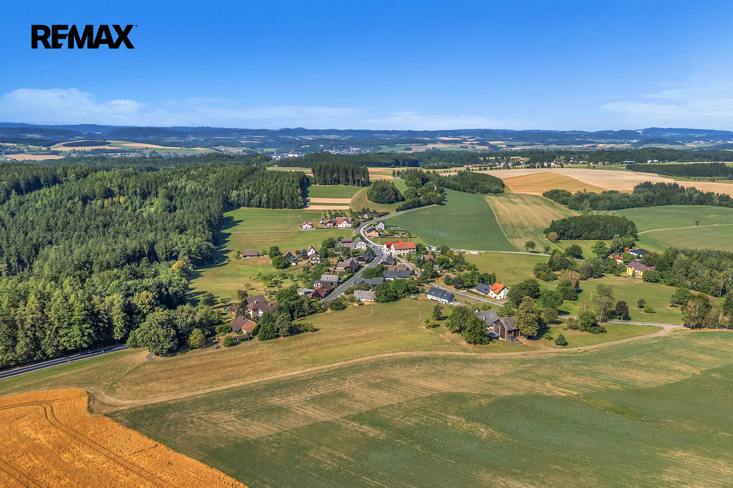 Prodej stavebního pozemku 1 779 m²