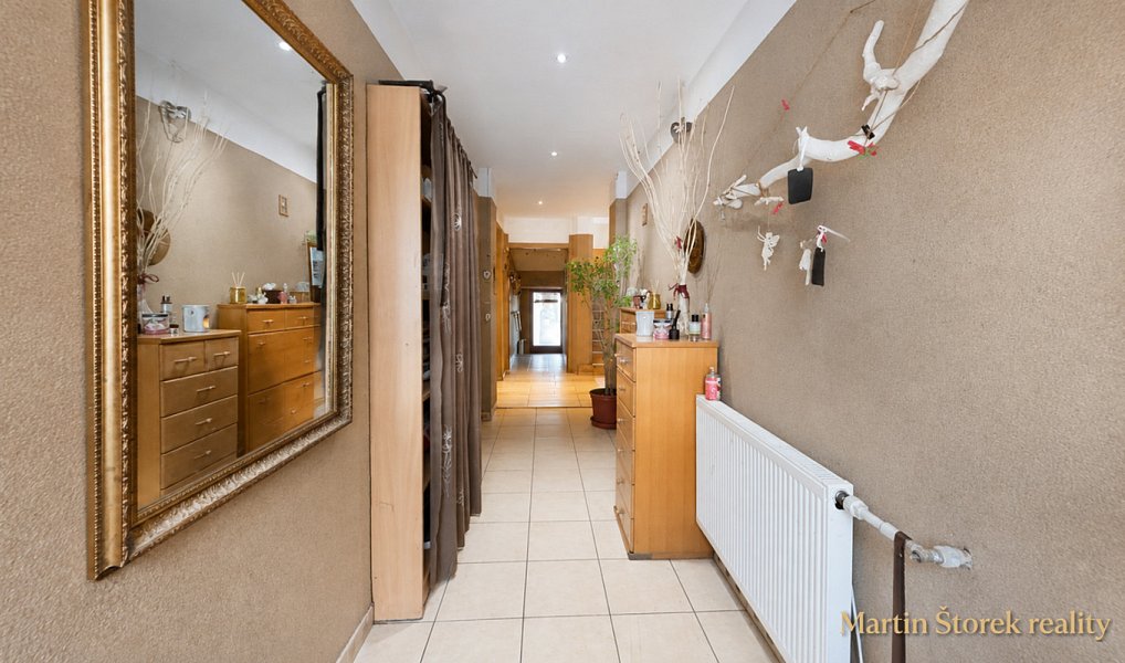 Prodej domu 176 m² s pozemkem 202 m², Chomutov – náhled fotky 9