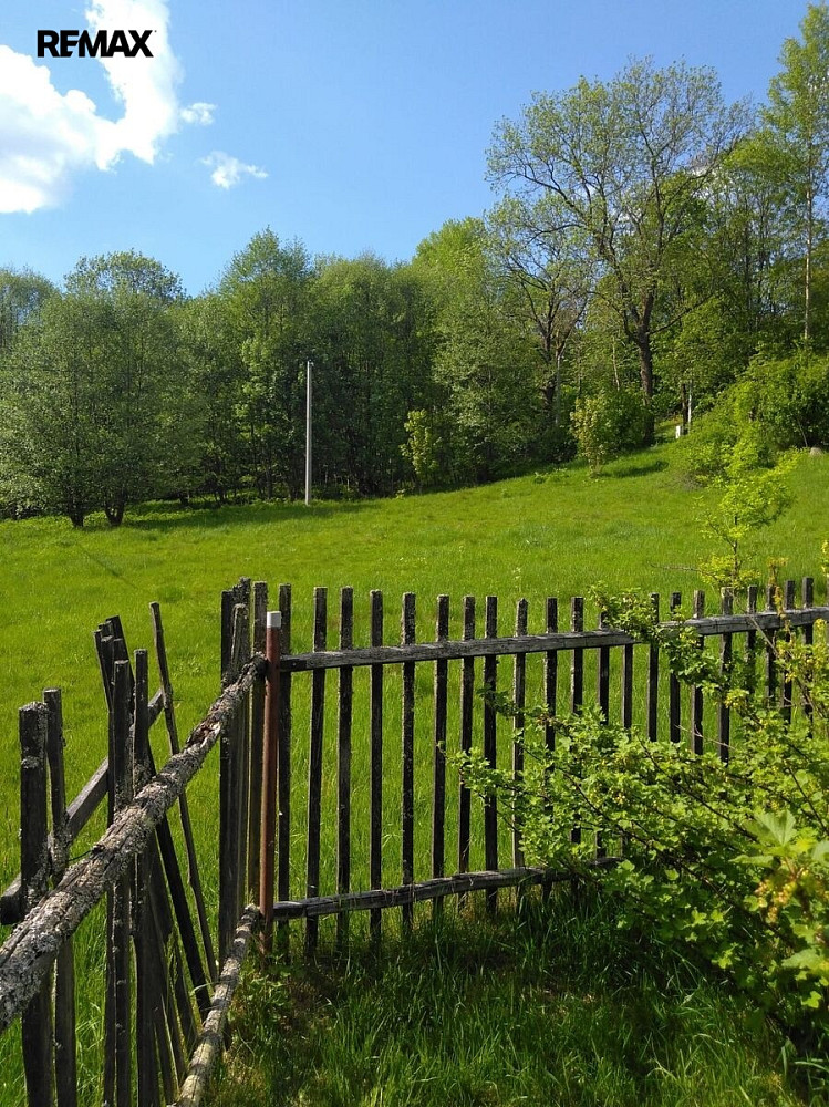 Prodej stavebního pozemku 1 000 m² – fotografie 3