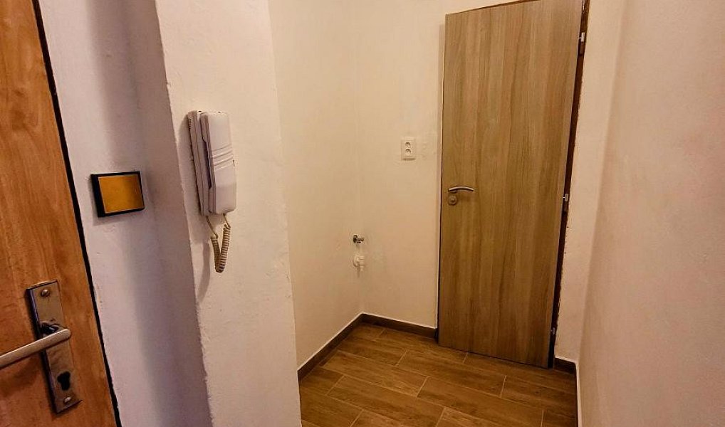Pronájem bytu 2+kk 44 m², Jablonec nad Nisou – náhled fotky 16