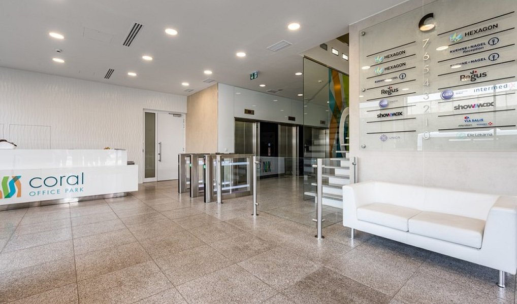 Pronájem kanceláře 280 m², Praha – náhled fotky 4