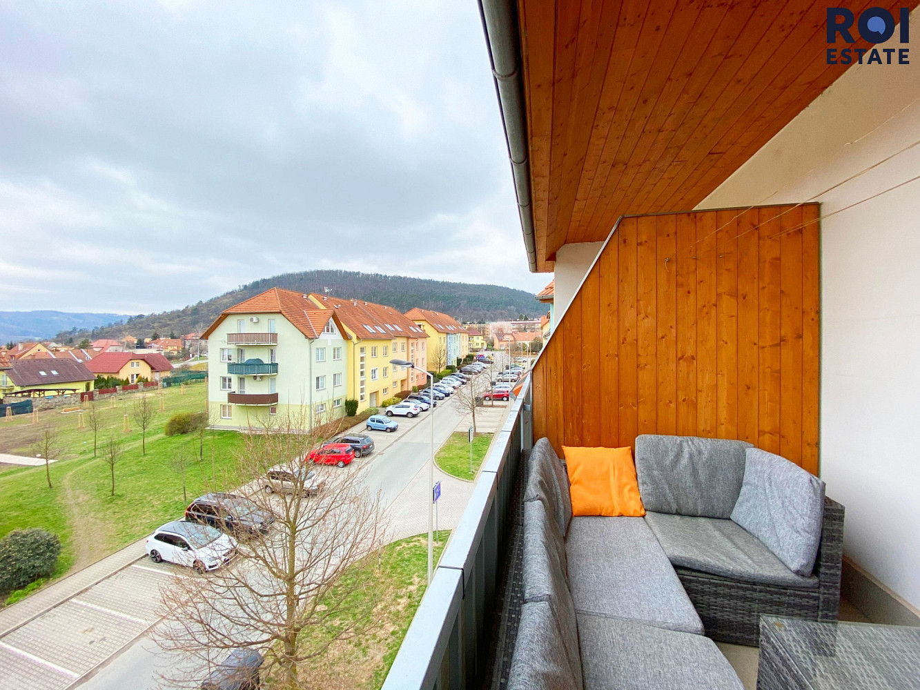 Pronájem bytu 2+kk 47 m² – fotografie 2