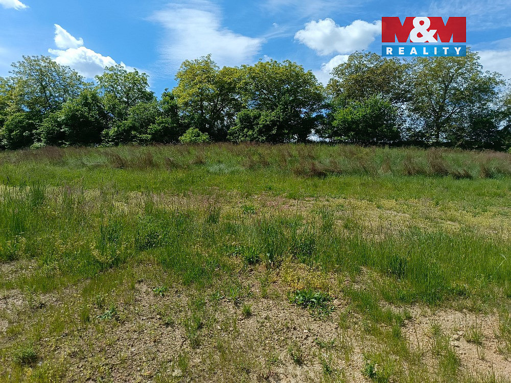 Prodej stavebního pozemku 1 044 m² – fotografie 2