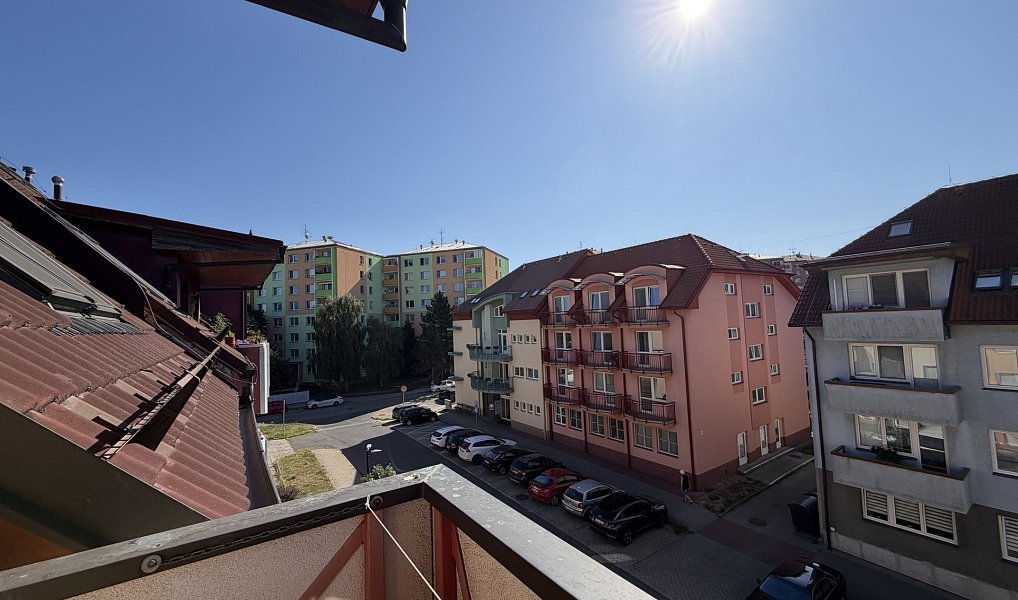 Pronájem bytu 1+kk 32 m², Otrokovice – náhled fotky 4