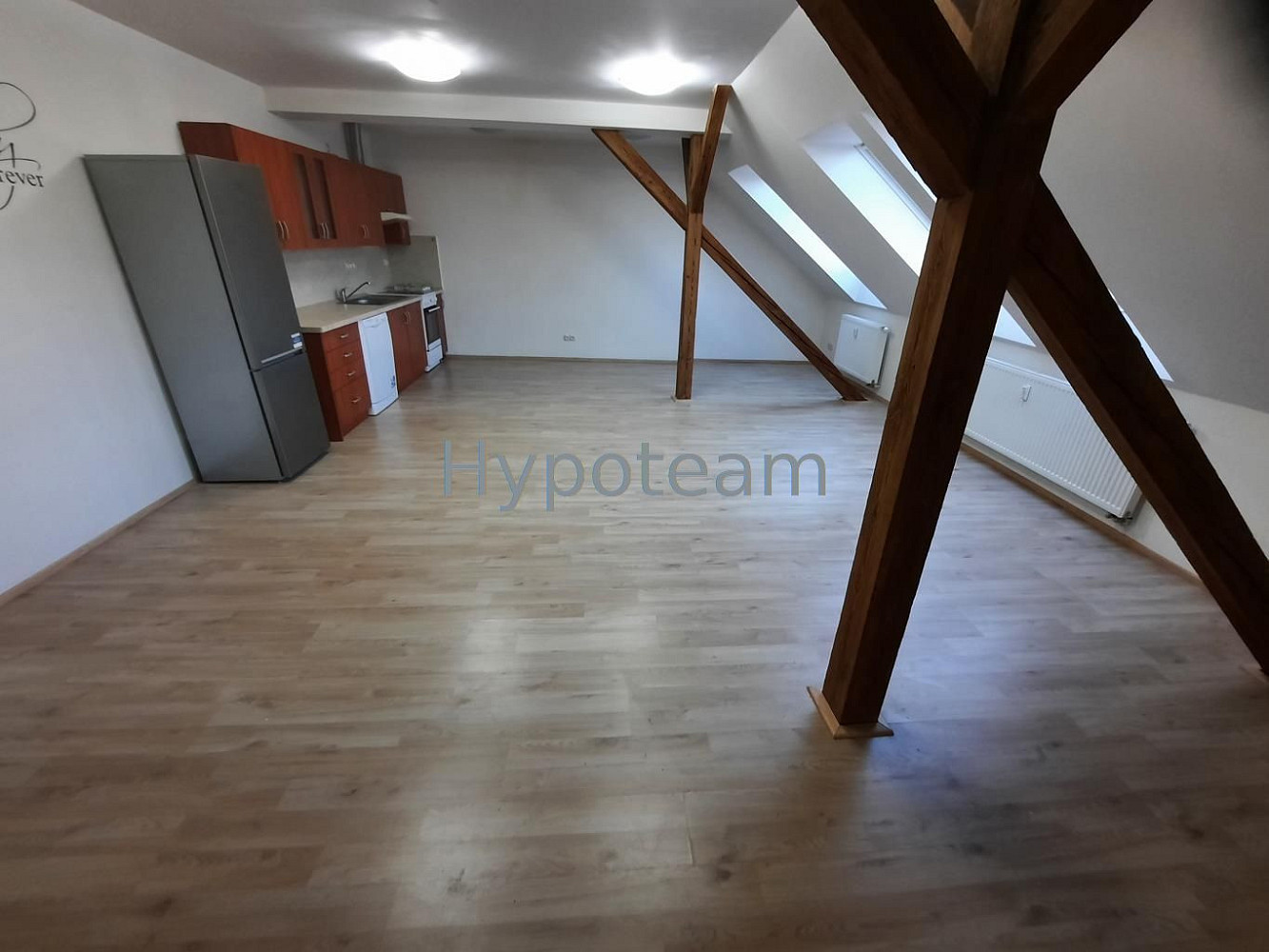 Pronájem bytu 2+kk 75 m² – fotografie 4