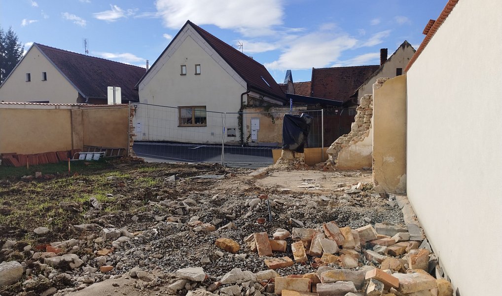 Prodej stavebního pozemku 169 m², Dobřany – náhled fotky 3