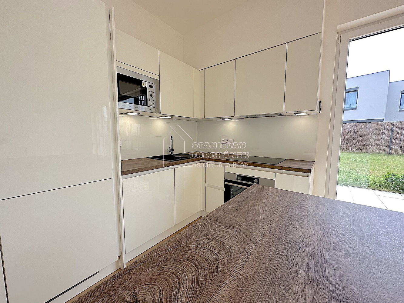 Pronájem domu 130 m² s pozemkem 230 m² — photo 5