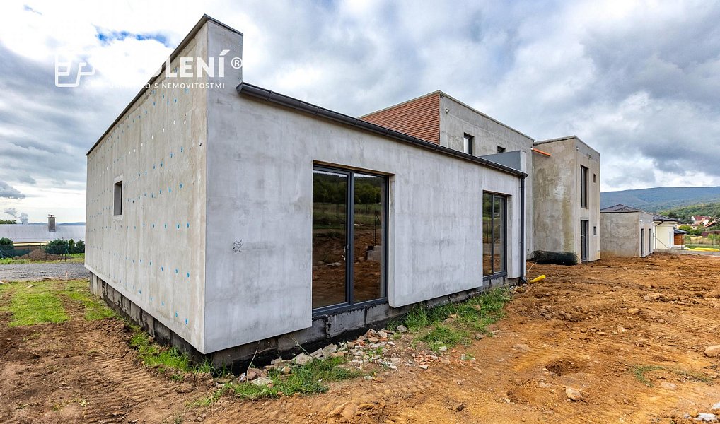 Prodej domu 92 m² s pozemkem 316 m², Košťany – náhled fotky 8