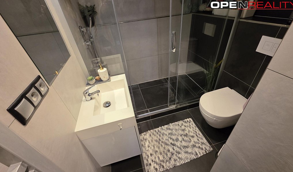 Prodej bytu 4+kk 128 m², Popůvky – náhled fotky 24