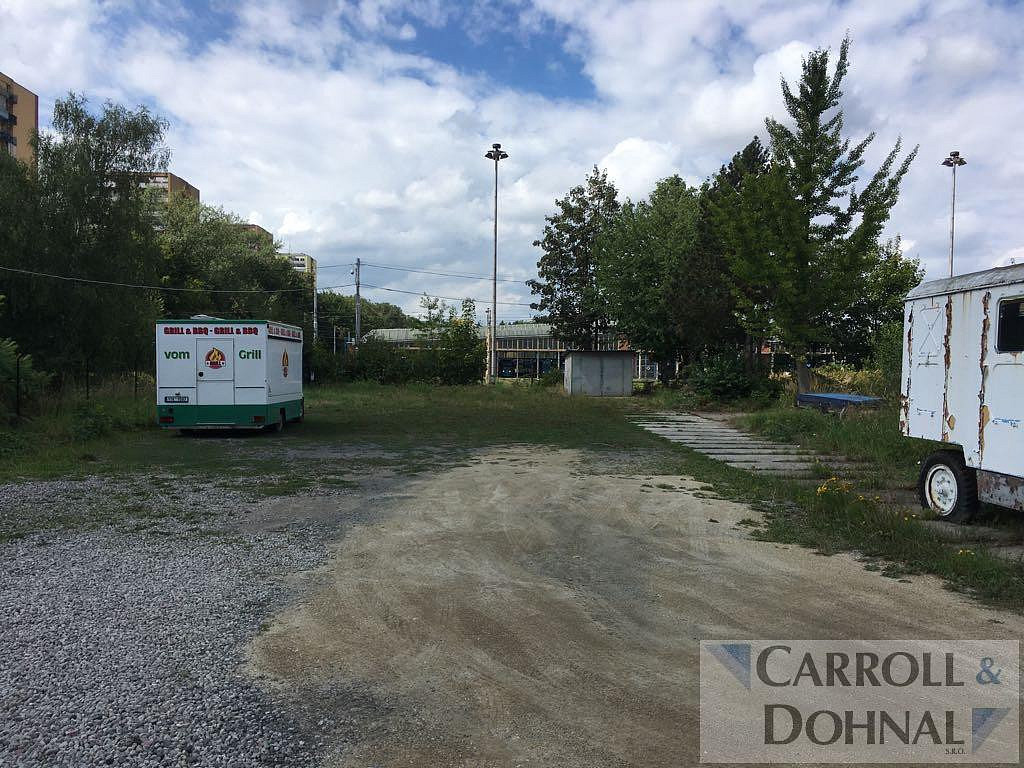 Pronájem parkovacích stání, ostrava-poruba, u vozovny — photo 2