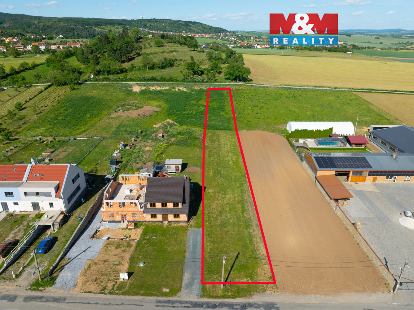 Prodej stavebního pozemku 2 000 m²