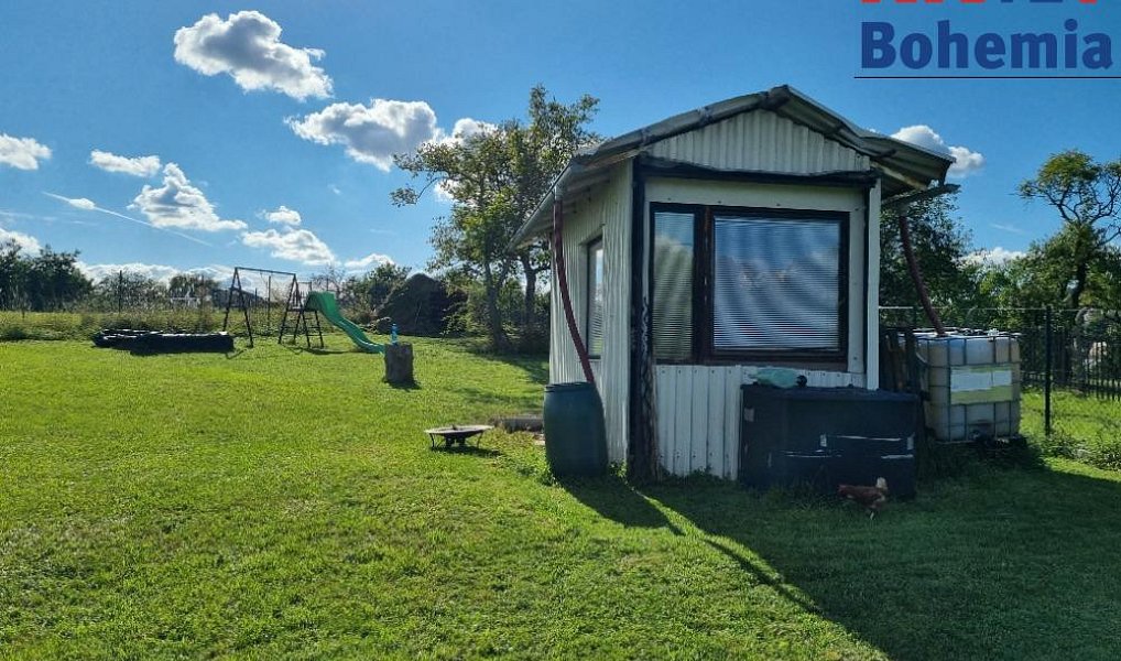 Prodej stavebního pozemku 1 369 m², Dobrovice – náhled fotky 10