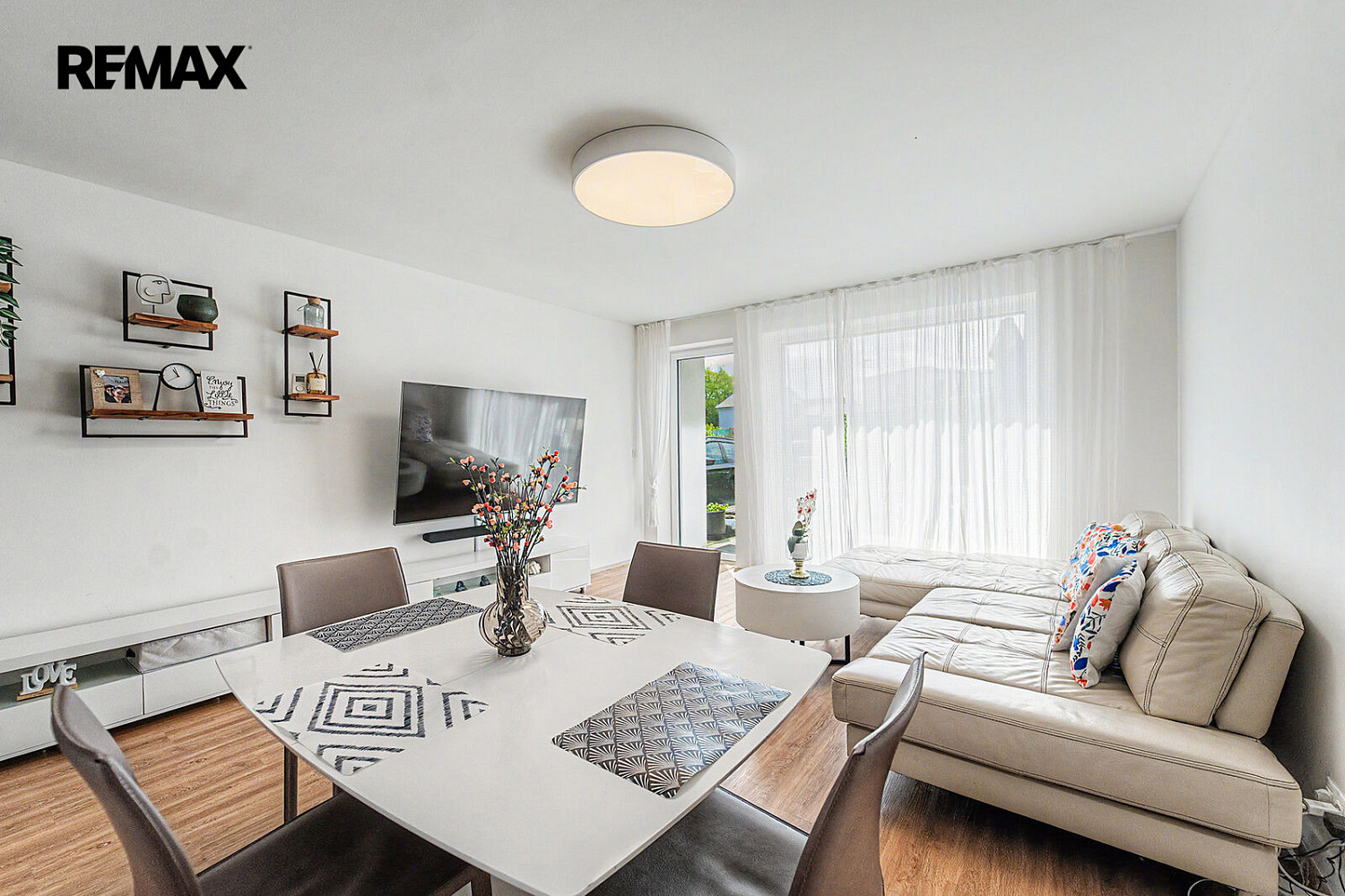 Prodej domu 144 m² s pozemkem 265 m² – fotografie 3