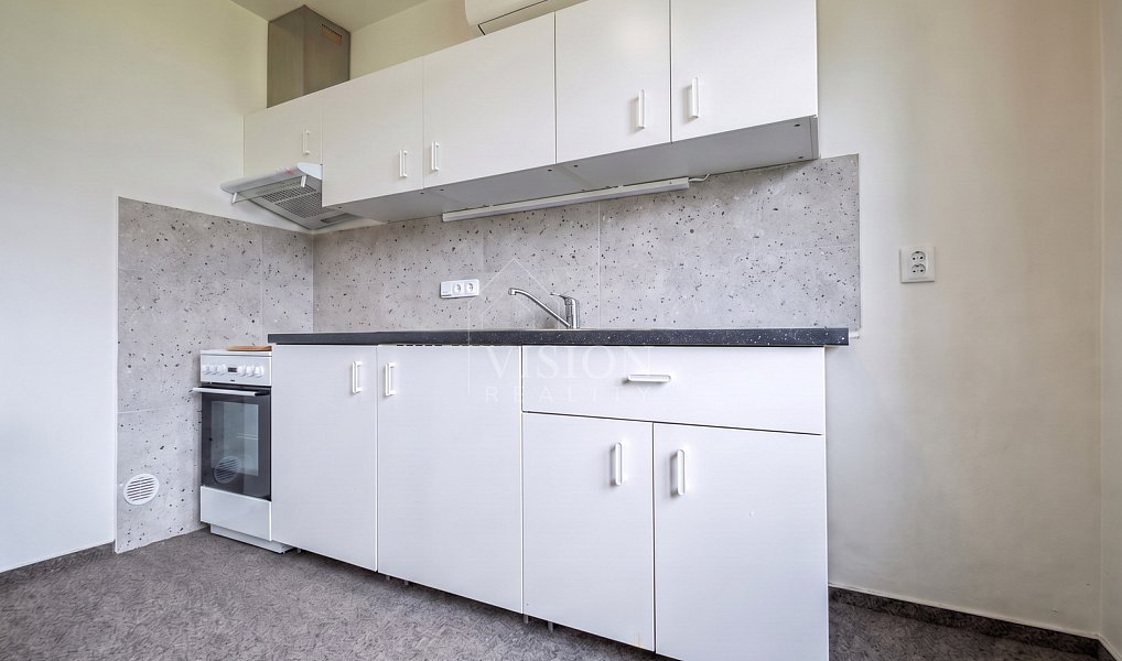 Prodej bytu 1+kk 32 m², Jindřichův Hradec – náhled fotky 4