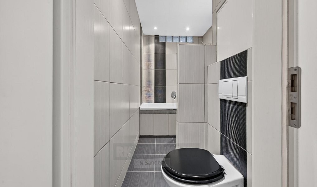 Prodej bytu 3+1 84 m², České Budějovice – náhled fotky 14
