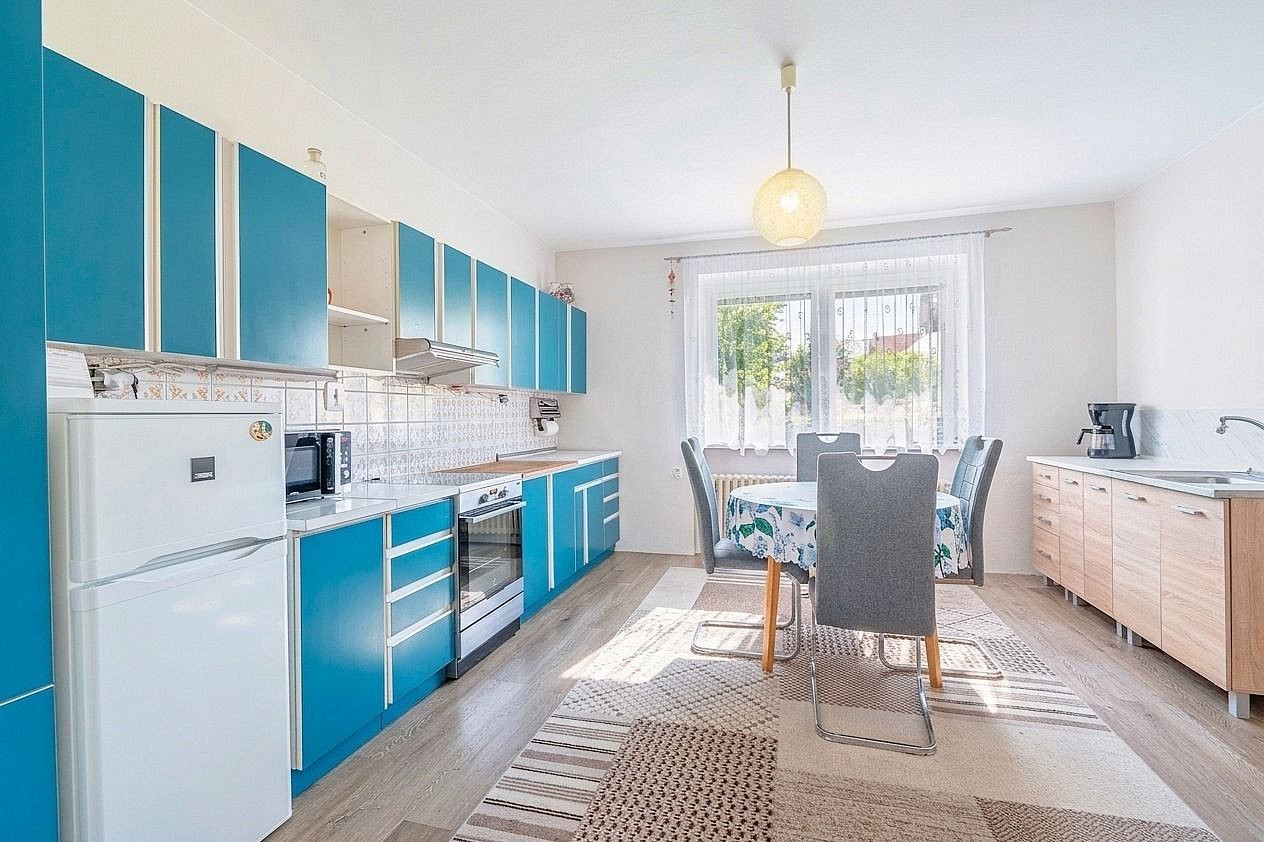 Prodej domu 380 m² s pozemkem 1 035 m² – další