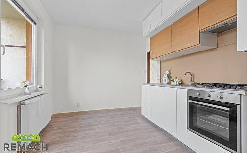 Pronájem bytu 3+1 76 m², Stará Tenice, Uherské Hradiště