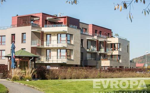 Prodej bytu 3+kk 117 m², Na Veselou, Beroun - Beroun-Závodí