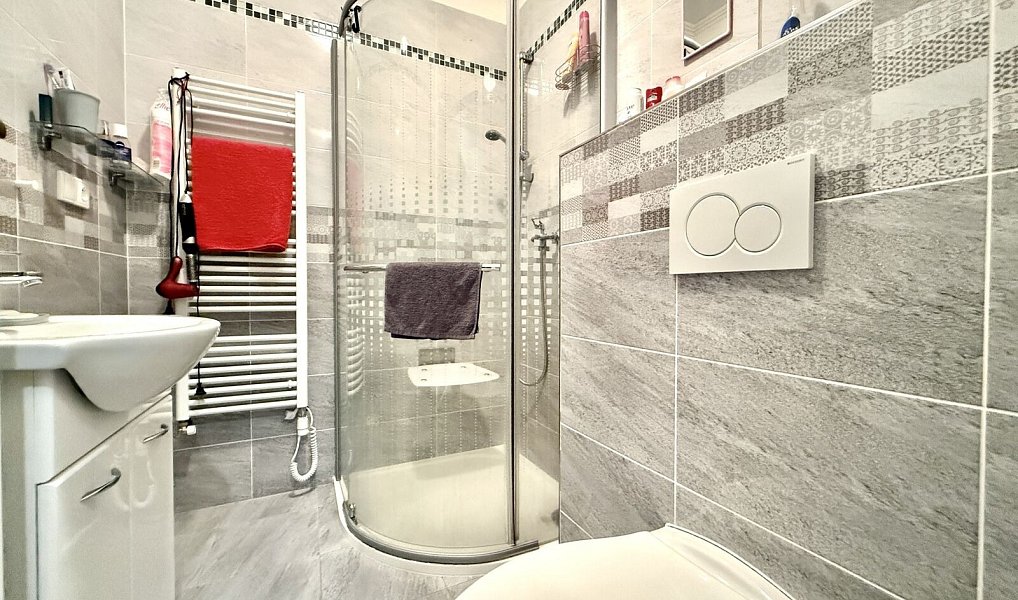 Pronájem bytu 2+kk 40 m², Karlovy Vary – náhled fotky 12