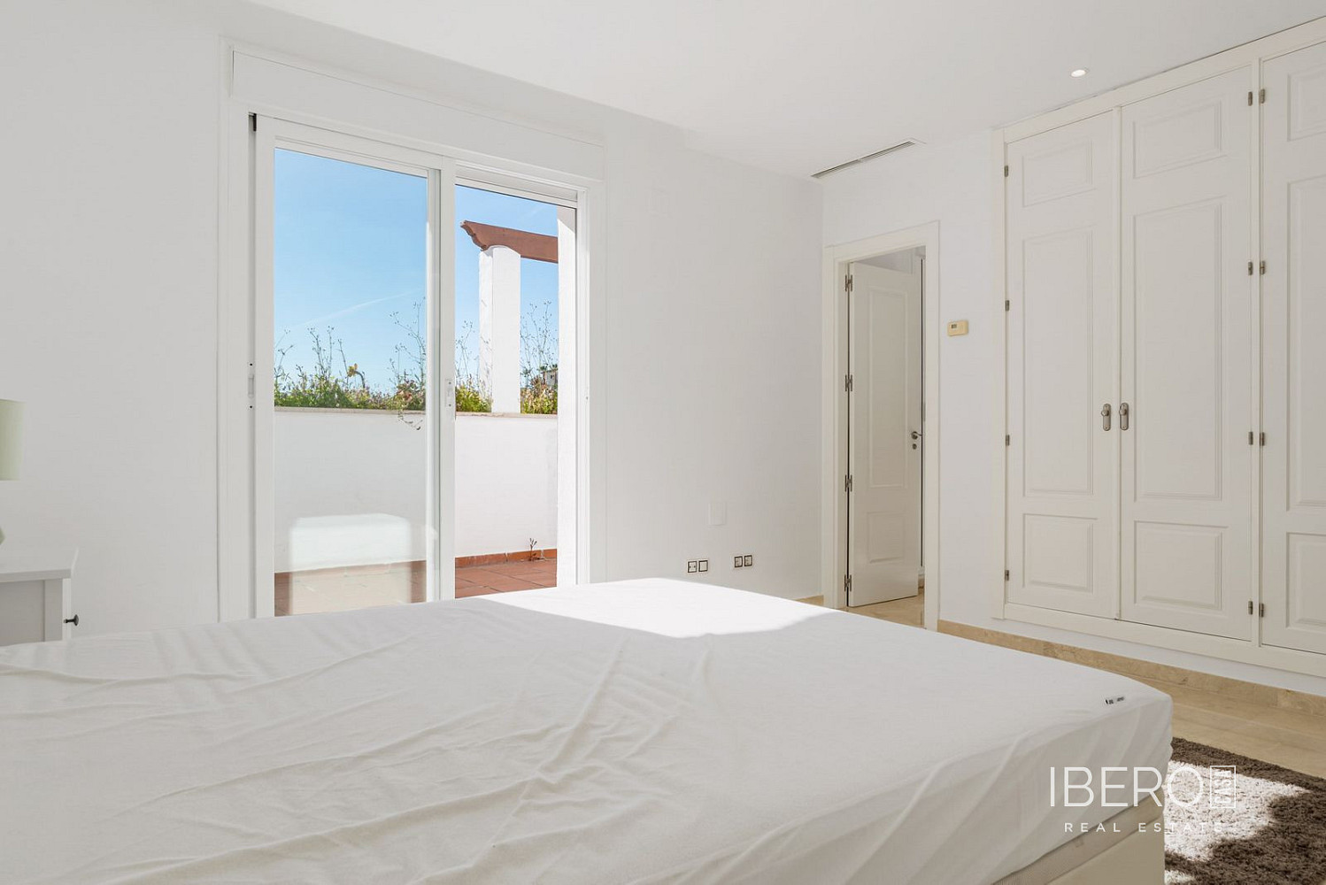 Piso 5+kk – Marbella, Nueva Andalucía - Más