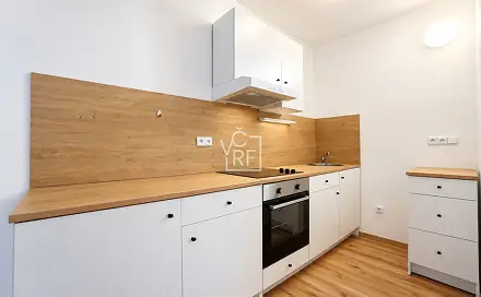 Prodej bytu 2+kk 45 m², Hronovická, Pardubice - Zelené Předměstí
